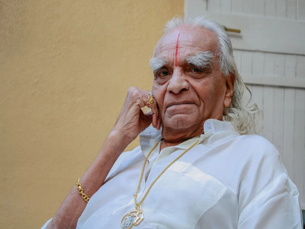 Yoga Masters 13 Yogacharya B.K.S. Iyengar | Yoga.in